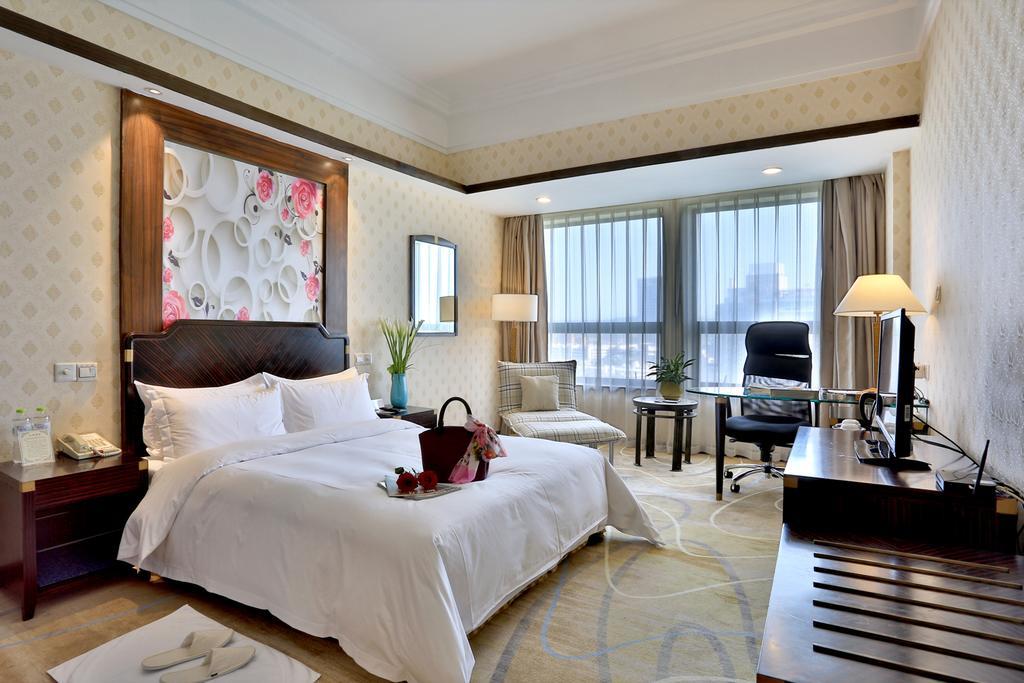 Hangzhou Long Hill Hotel Екстериор снимка